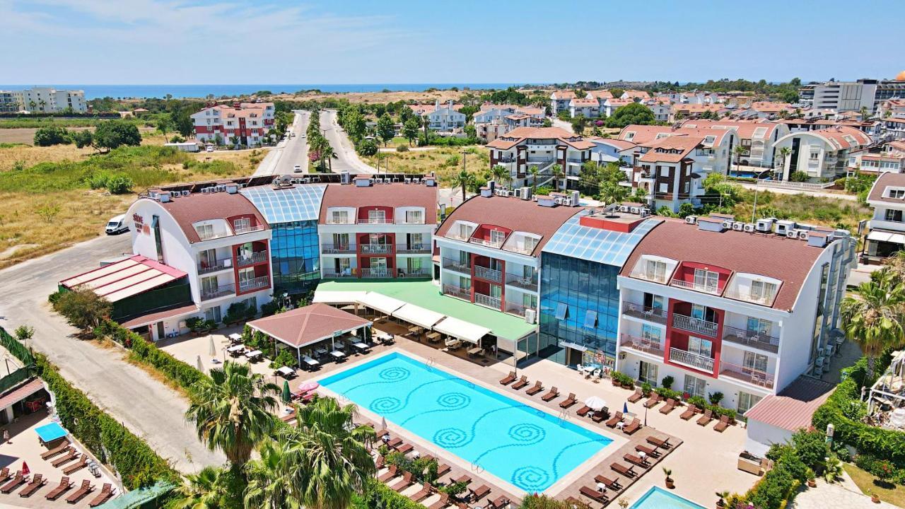 Hotel Legend Side