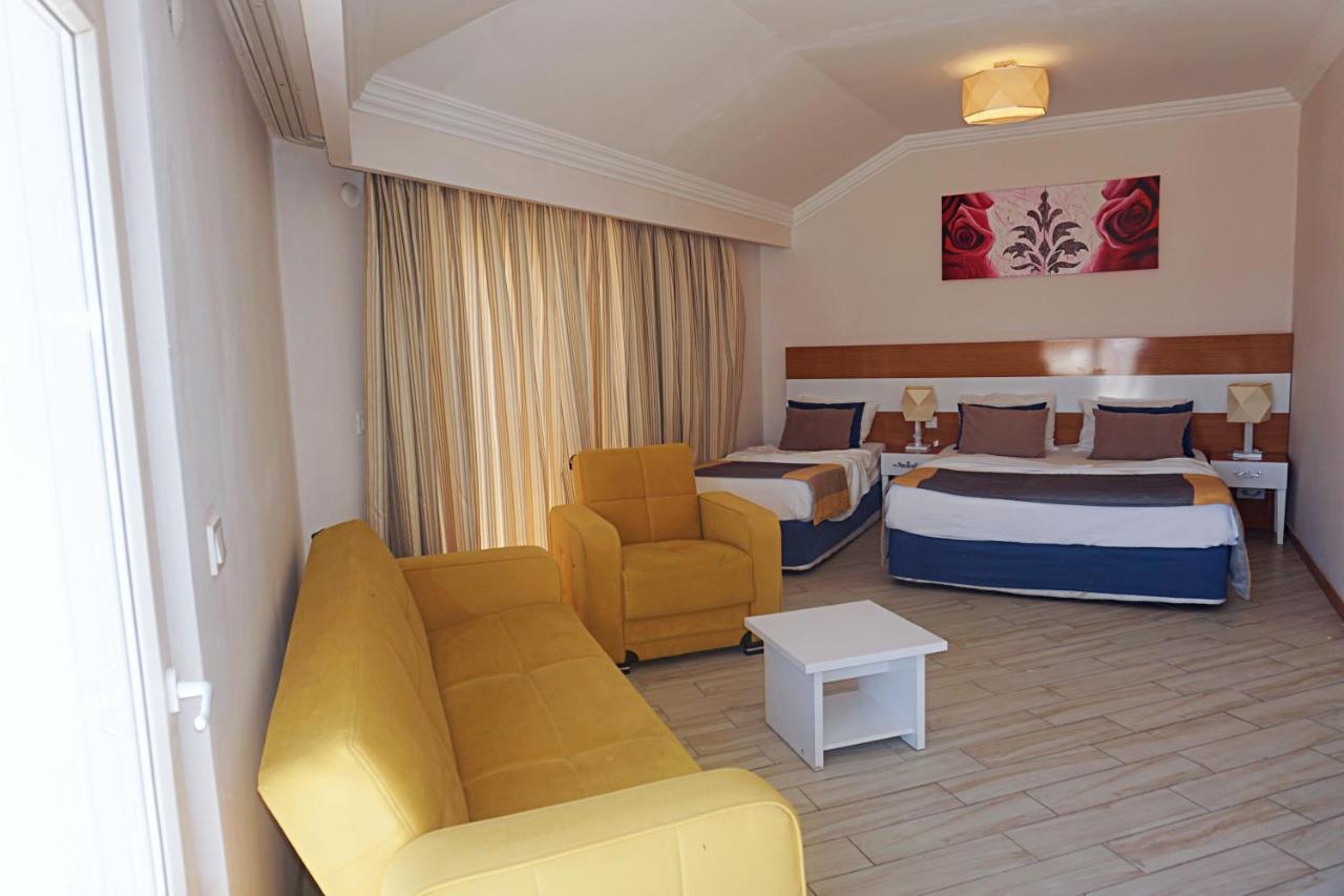 Hotel Legend